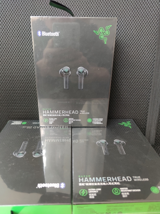 Razer雷蛇战锤狂鲨真无线低延迟蓝牙手机...