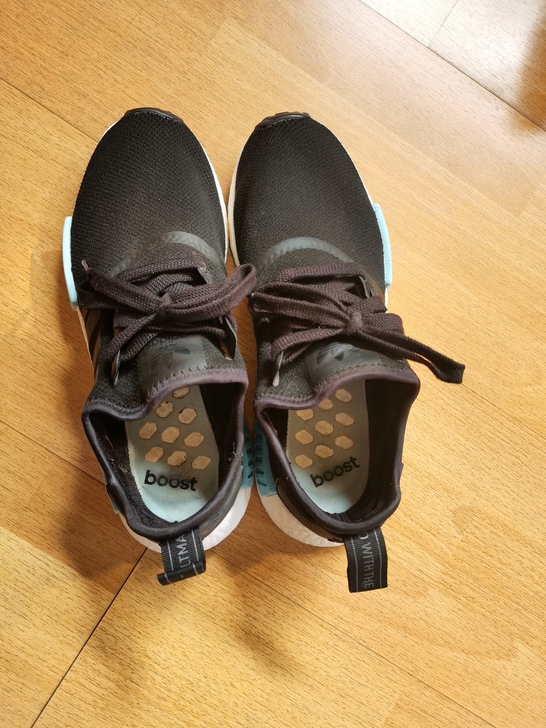 adidas NMD R1 蓝黑 BY...