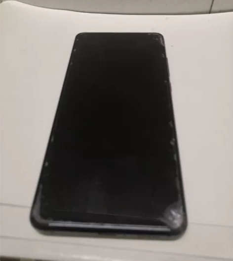 小米 k20/k20pro手机一台,成色如...