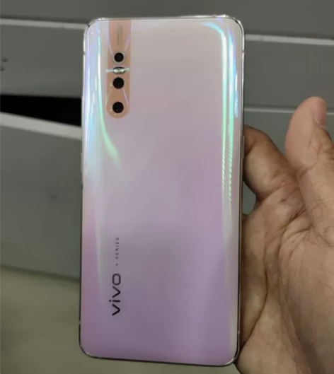 vivo x27 8+256G 换过组装屏...