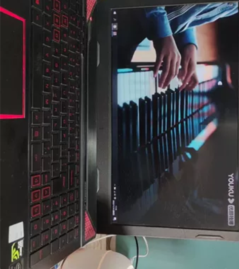机械革命X6s 由于更换新的游戏本,这款...
