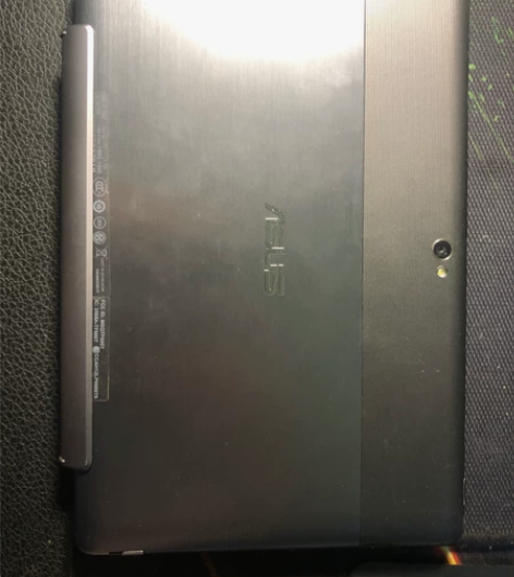 华硕10英寸平板电脑,2G+32G,键盘完...