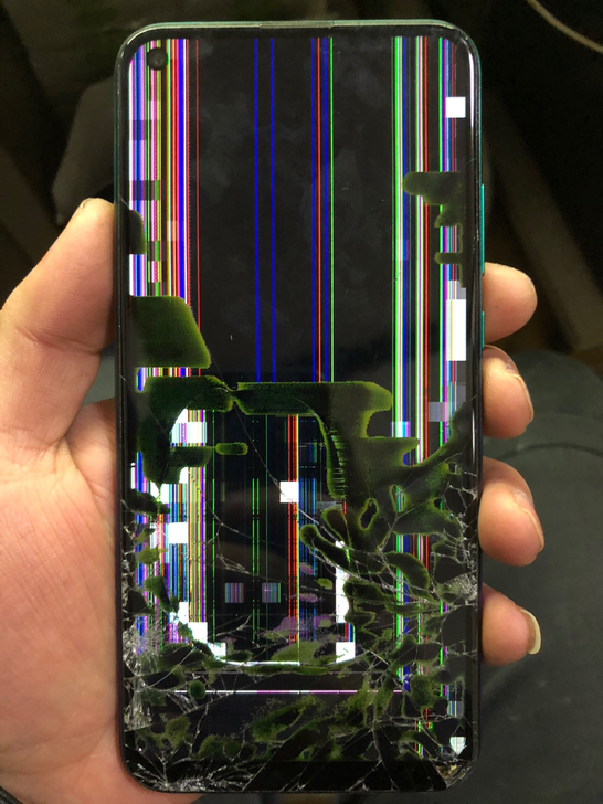 华为畅享10，手机是蓝色的，具体配置不清楚...