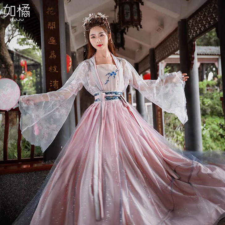 如橘国风 古装，就穿过一次。吊带，里衣，外...