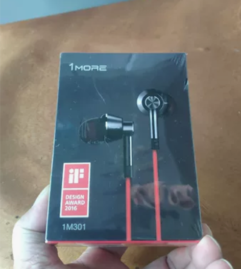 1MORE/万魔,出闲置耳机 全新的 未拆...