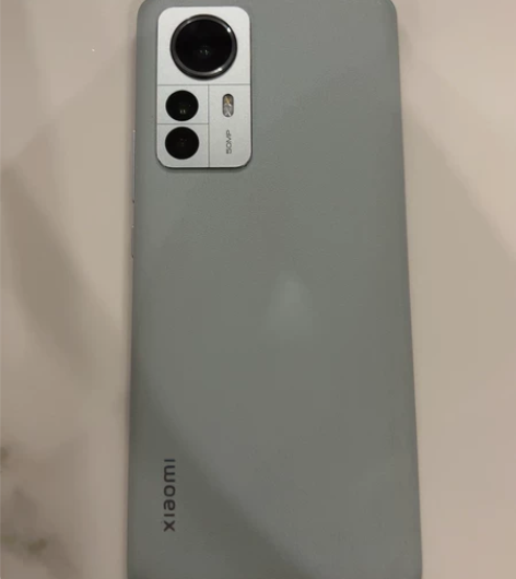 小米12pro ，素皮版，256的，机器没...