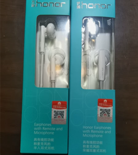 荣耀线控耳机，全新，两个一起走～需要的可以...