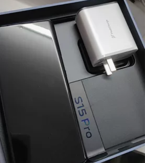 vivo S15Pro 仅拆封耀石黑,内存...