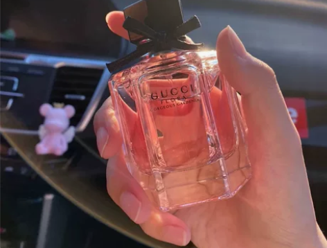 GUCCI古驰绚丽栀子香水,原价八百多专柜...