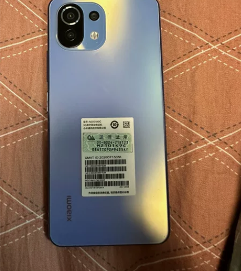 自用小米11青春版8128边框正常磨损，本...