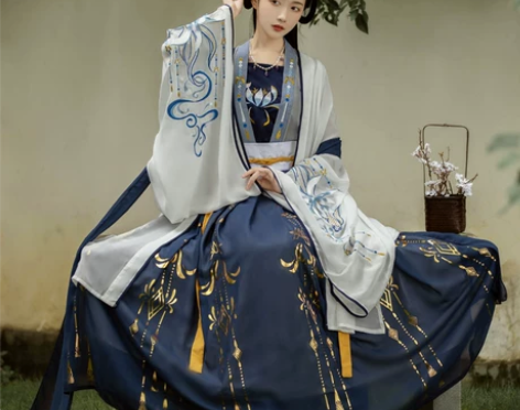 千韵岗琼华汉服女秋冬正品原创古装中国风齐腰...
