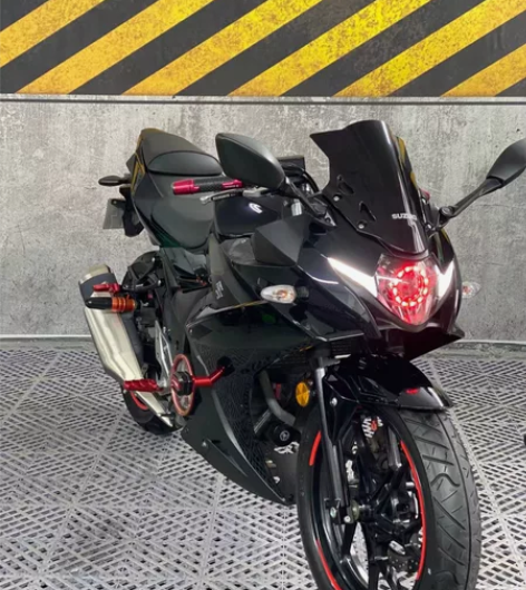 22年铃木GSX250R   2千多公里 ...