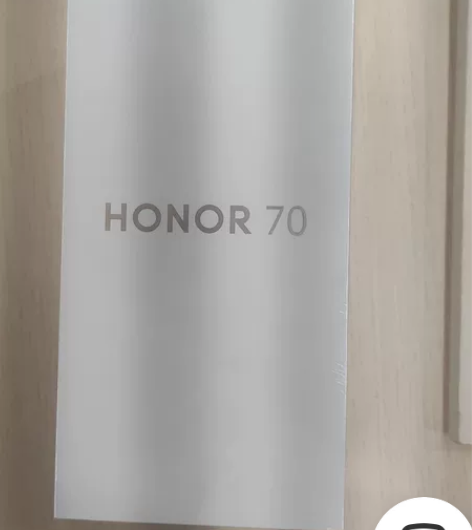 荣耀70 12+512,流光水晶全新没拆封...