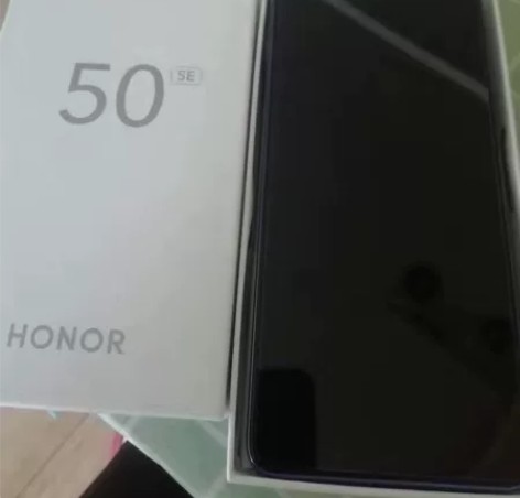 HONOR/荣耀50SE手机 买了才一个周...