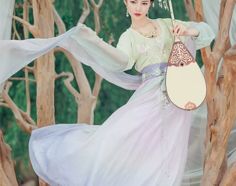 都城南庄原创齐腰袒领襦裙绣花半臂印花渐变下...