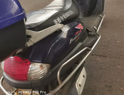 力帆125摩托车,化油器 ,18年,机油跟...