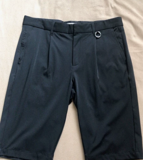 全新美特斯邦威男士黑色短裤,L码,175/...