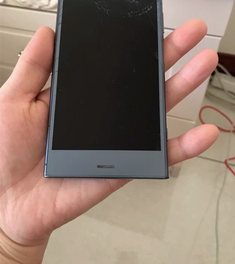 索尼XZ1 G8342手机，成色如图实拍图...