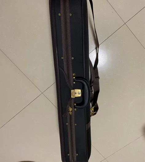 全新4/4小提琴琴盒,仅限自提 感兴趣的话...