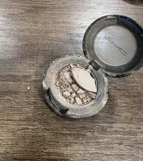 MAC魅可omega鼻影修容 旗舰店买的正...