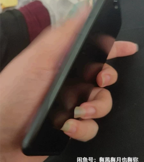 荣耀V10 6加128的,成色好,机子全...