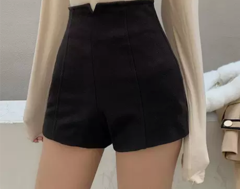 黑色短裤女外穿秋冬季新款大码梨形身材显瘦