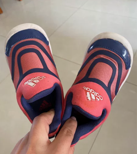 阿迪正品河马鞋8K,特舒服,便宜出 感兴趣...