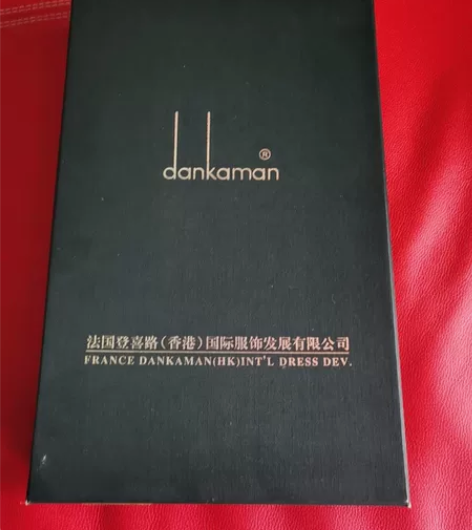男式衬衣一件，衣柜存货，不知真假。175/...