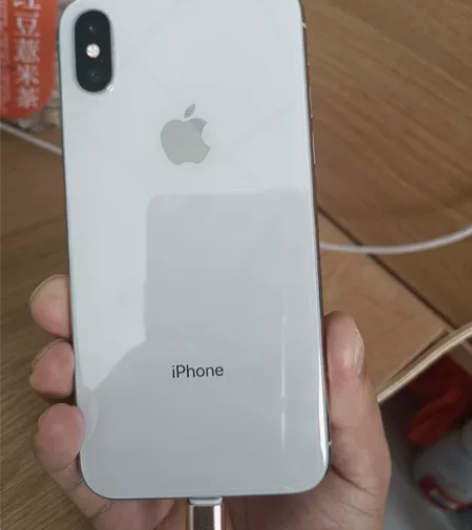 美版iphonex有卡贴,有面容,功能正常...