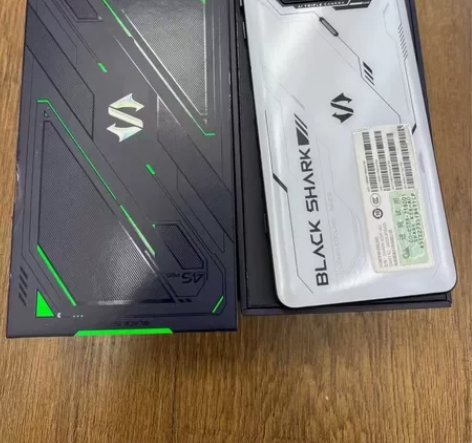 黑鲨4spro,16+512,纯原,骁龙8...