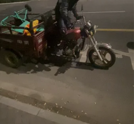 摩托三轮转让,发动机没有问题,正常骑着的,...