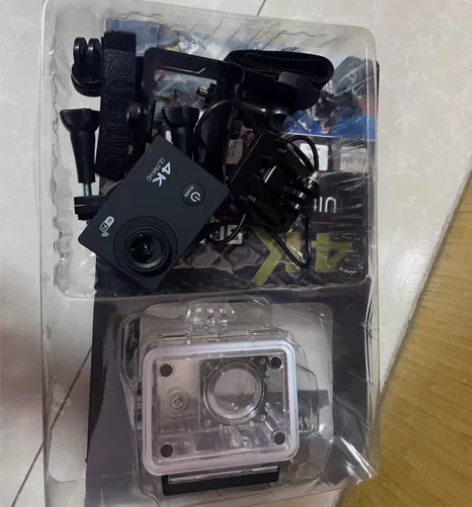 摩托车运动相机,该有的都有! 一次没用过,...
