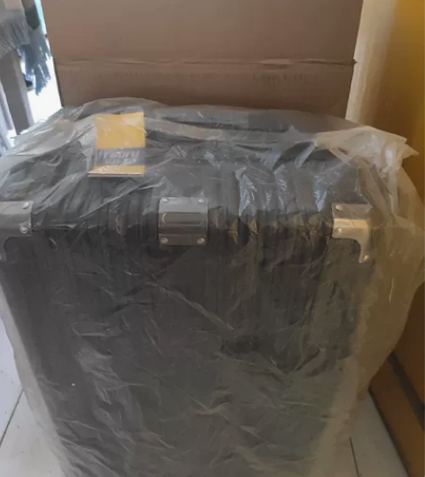 旅行大师行李箱20英寸铝框拉杆箱黑色,亲戚...