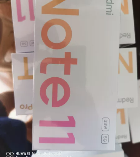 小米Note11黑色8+128g,全新原封...