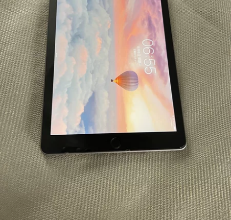 国行9.5成新银色iPad第六代，自用全程...