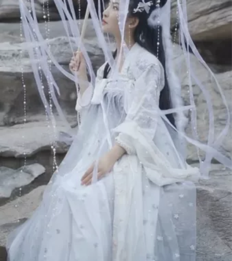 急出都城南庄重工刺绣大摆汉服齐胸套装钉珠 ...