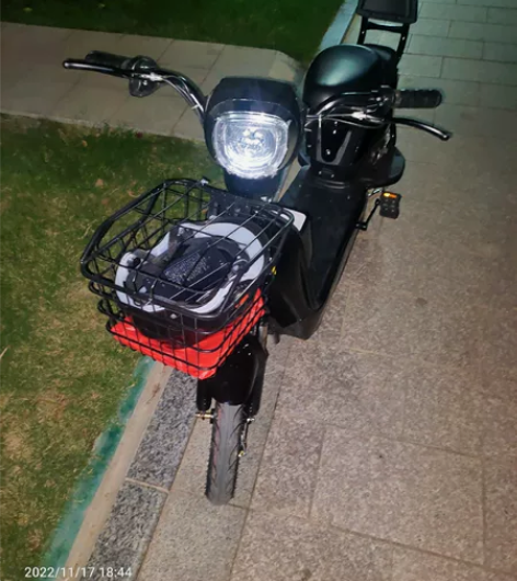 刚买的电动车(一个月以内),感觉太小了,骑...