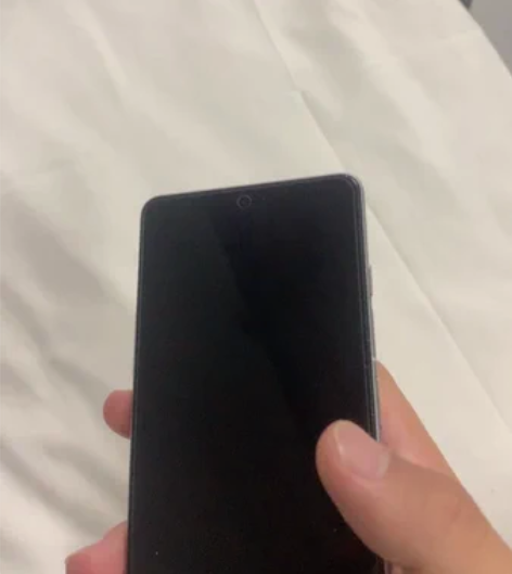红米k40游戏增强版 8256带原盒 充电...