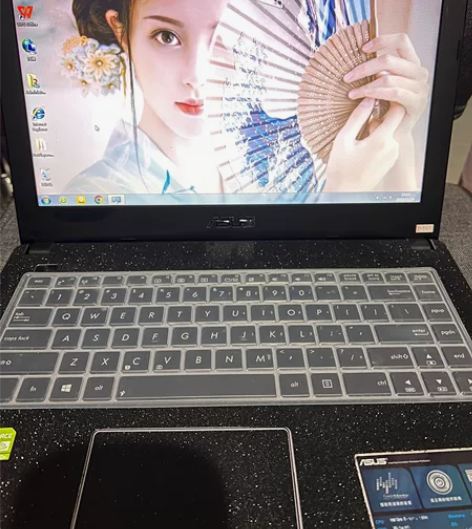 华硕笔记本，i3 3217u处理器，4g内...