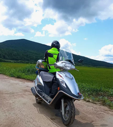 豪爵VF125踏板摩托车,21年5月上牌,...