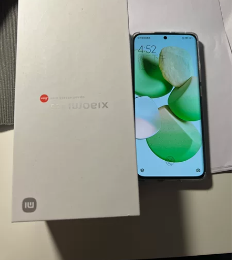 小米12s 12+256没怎么使用过，几乎...