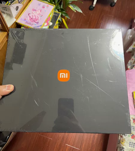 两个全新未开封小米mix4 送的大礼包  ...