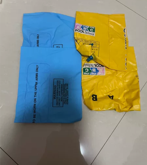 儿童水袖浮圈新款游泳圈手臂圈游泳装备成人宝...