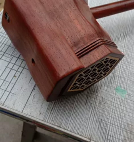 二胡,精品红木。干抛光工艺,不上漆。高贵,...