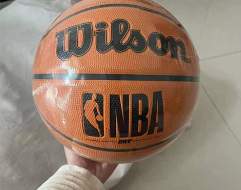 全新包邮正品7号斯伯丁篮球 图片实拍,水泥...