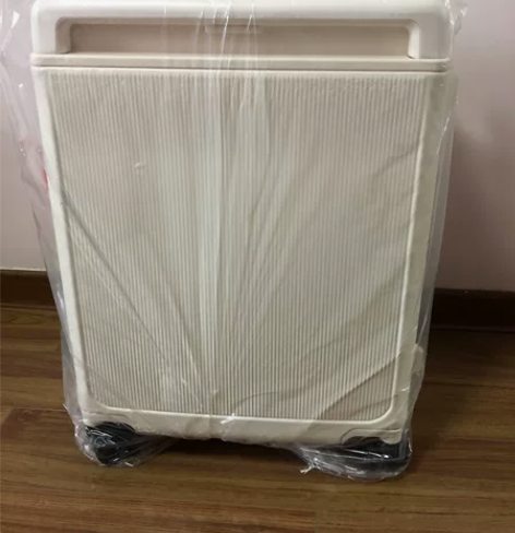 安踏全新铝框拉杆箱,吊牌还在。尺寸见图4,...