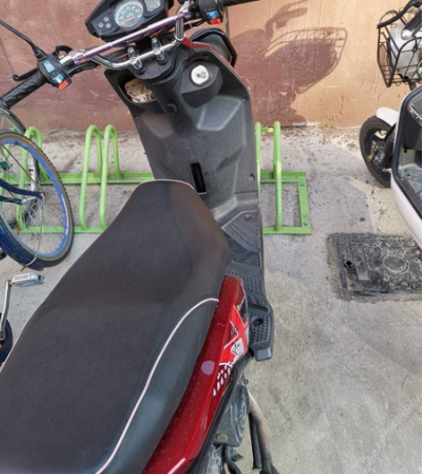 出售闲置路虎摩托车一台,实表9600公里,...