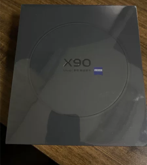 只出本地vivo x90   12+256...