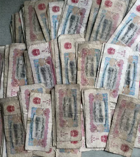 拖拉机原票，无大裂大胶布，252张，5.5...