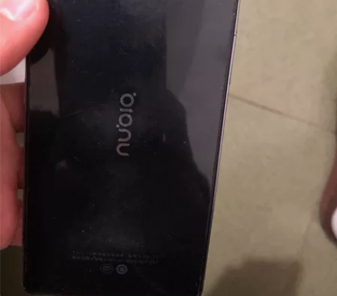努比亚z9max,3+16,骁龙810处理...